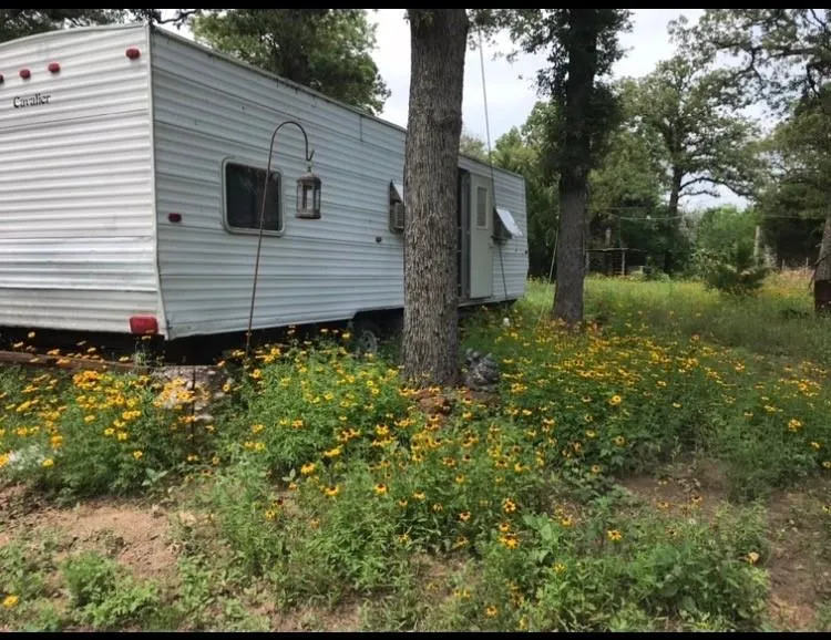 1803 Doe Run Drive Waelder, TX 78959
