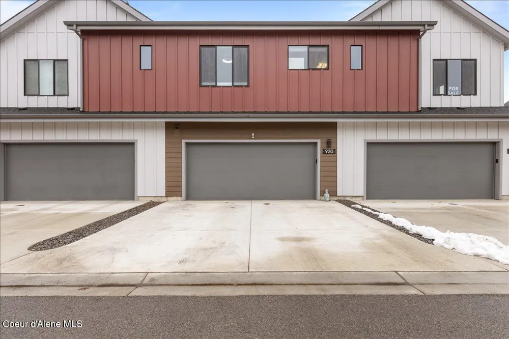 930 E Railroad Avenue Post Falls, ID 83854