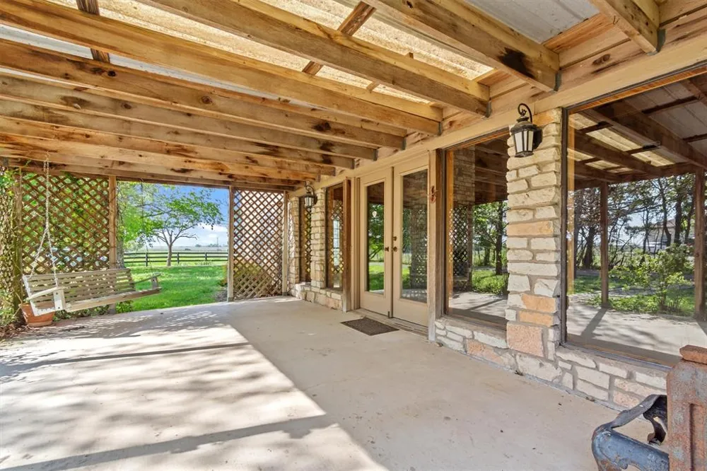 12914 Pfluger Berkman Lane Coupland, TX 78615