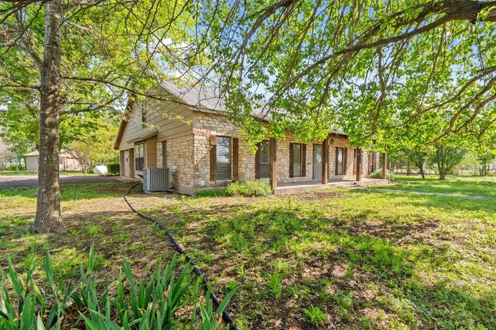 12914 Pfluger Berkman Lane Coupland, TX 78615