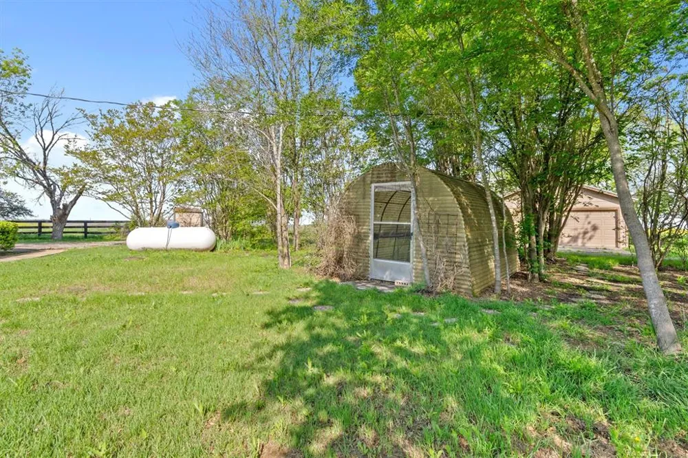 12914 Pfluger Berkman Lane Coupland, TX 78615