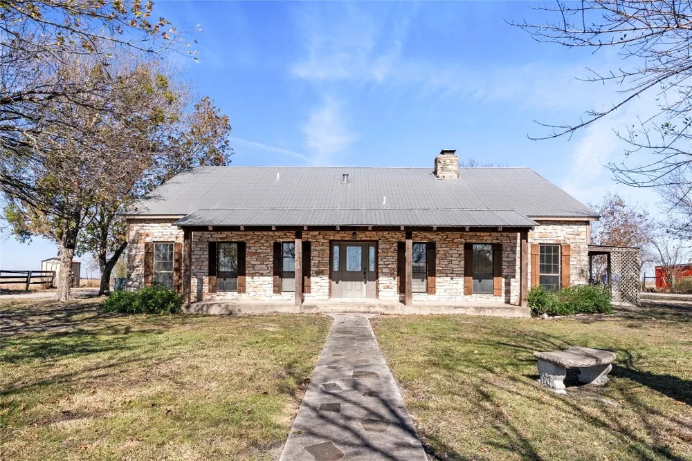 12914 Pfluger Berkman Lane Coupland, TX 78615
