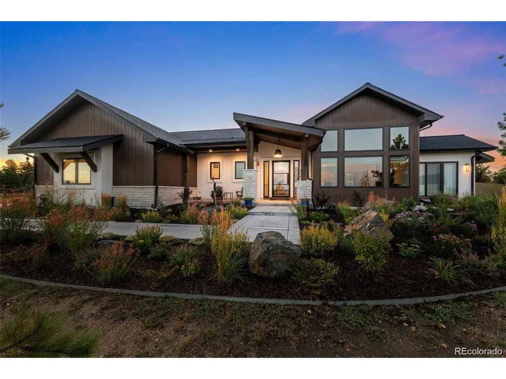 1571 Arrowpoint Court