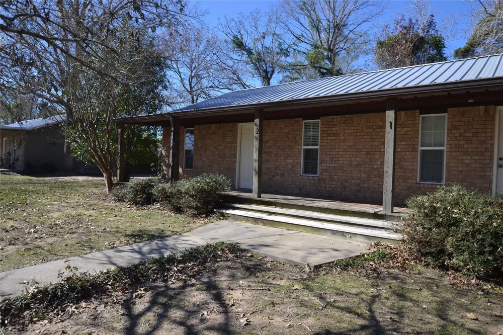 253 Old Groveton Road S Onalaska, TX 77360