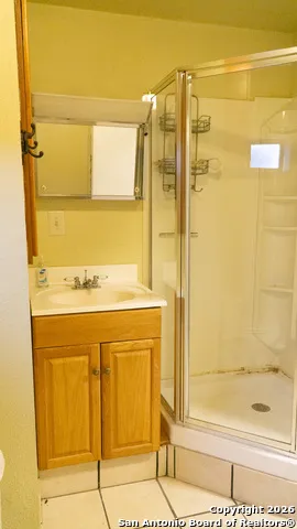 730 Main Utopia, TX 78884