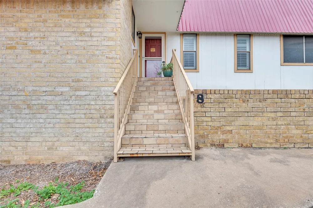 1201 Fm 1431 #8 Marble Falls, TX 78654