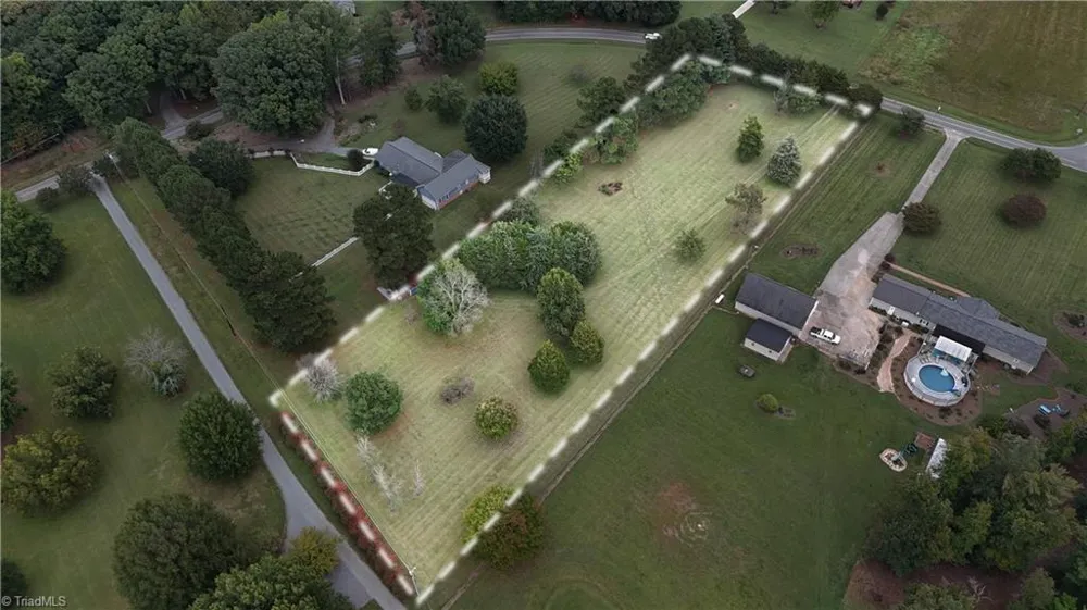 00 Apple Wyrick Road