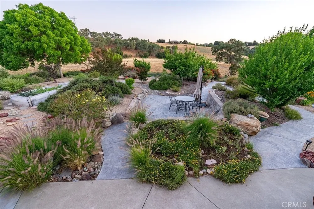 2035 Calle Pattito Templeton, CA 93465