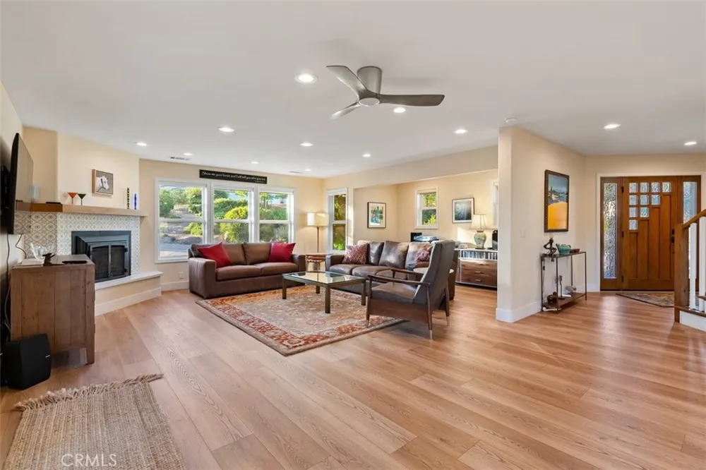 2035 Calle Pattito Templeton, CA 93465
