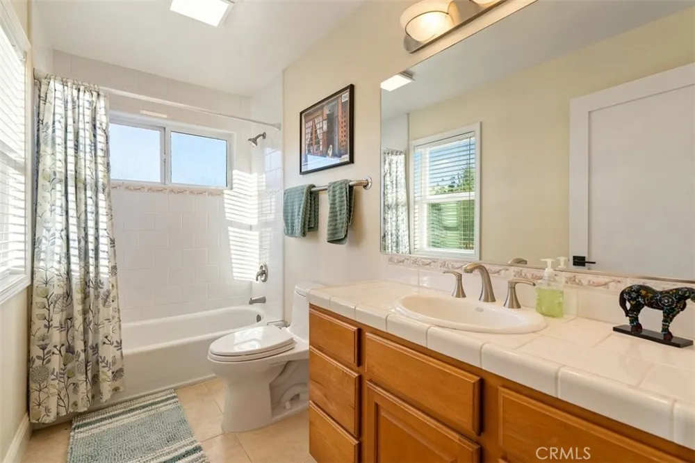 2035 Calle Pattito Templeton, CA 93465
