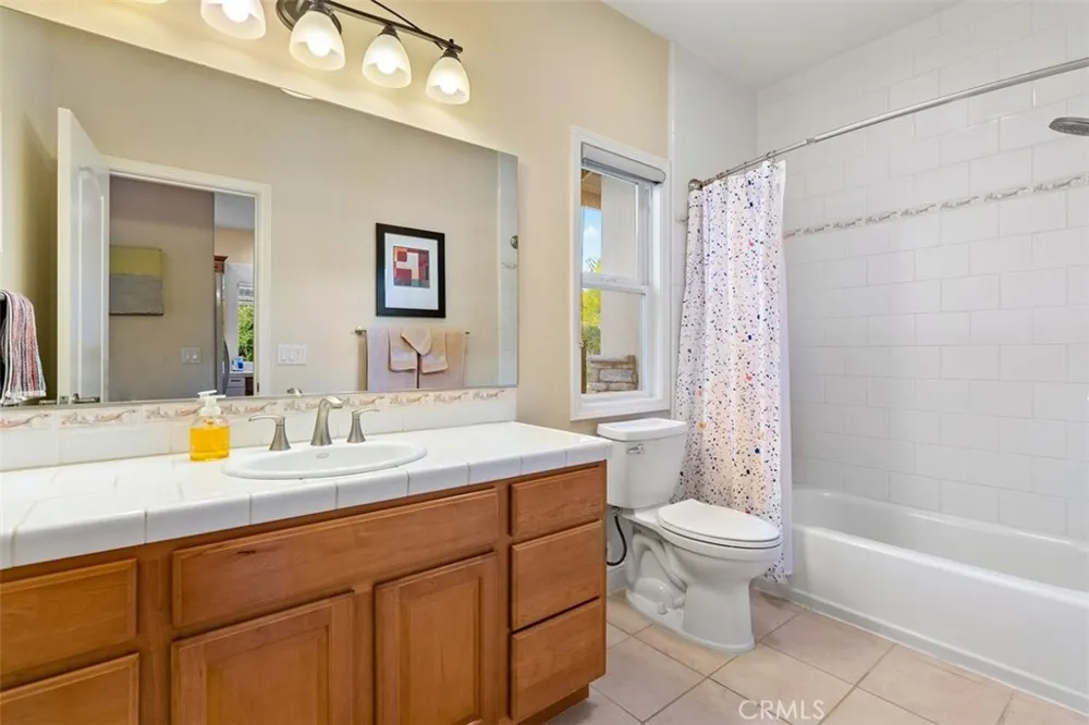2035 Calle Pattito Templeton, CA 93465