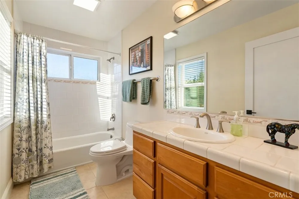 2035 Calle Pattito Templeton, CA 93465