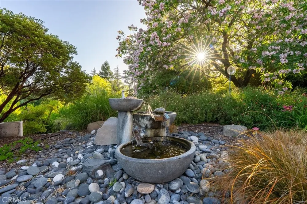 2035 Calle Pattito Templeton, CA 93465