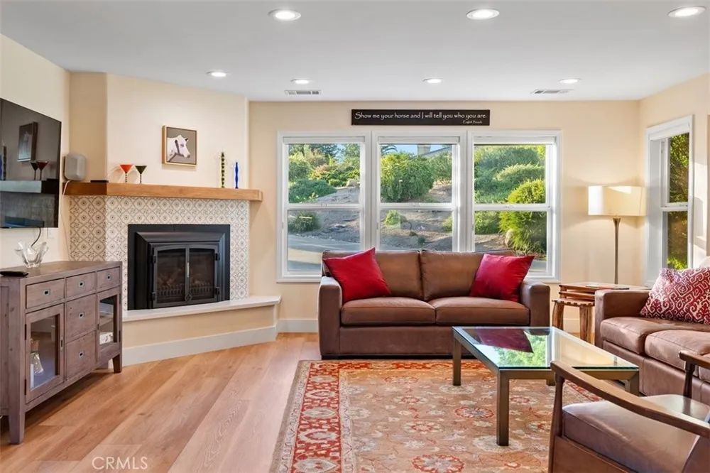 2035 Calle Pattito Templeton, CA 93465