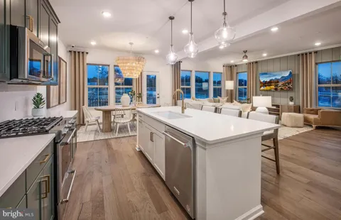 437 ASPEN TRAIL #10203