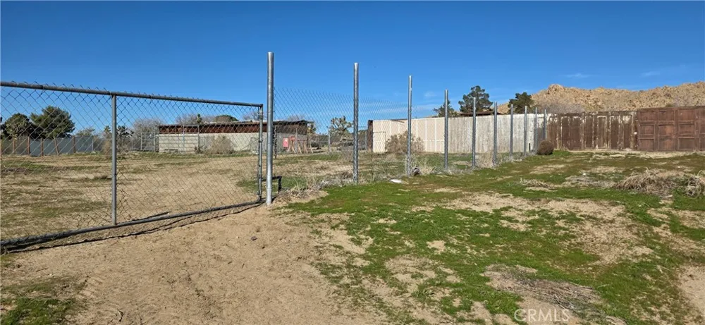 152nd Ste/Vic Lake Los Angeles, CA 93535