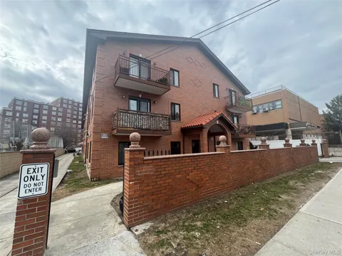 7548 Parsons Boulevard #2A