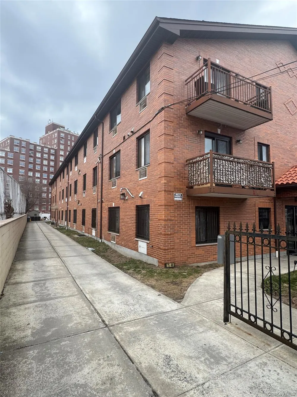 7548 Parsons Boulevard #2A Fresh Meadows, NY 11366
