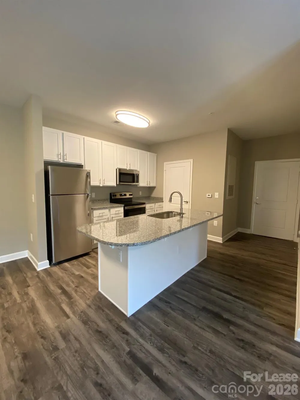 90 Riverside Drive Hickory, NC 28601