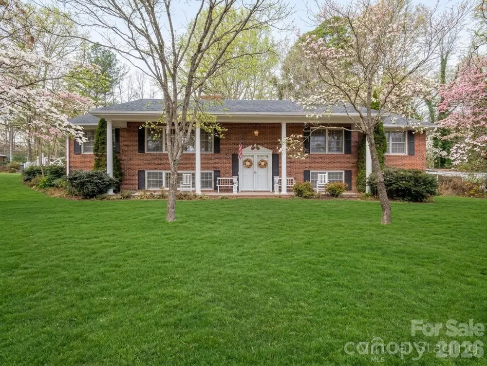 1867 Fruitland Road Hendersonville, NC 28792