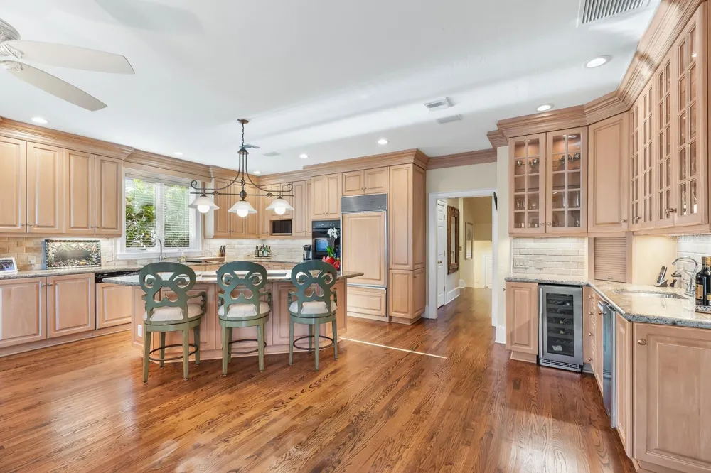1640 JEAN LAFITTE DRIVE Boca Grande, FL 33921