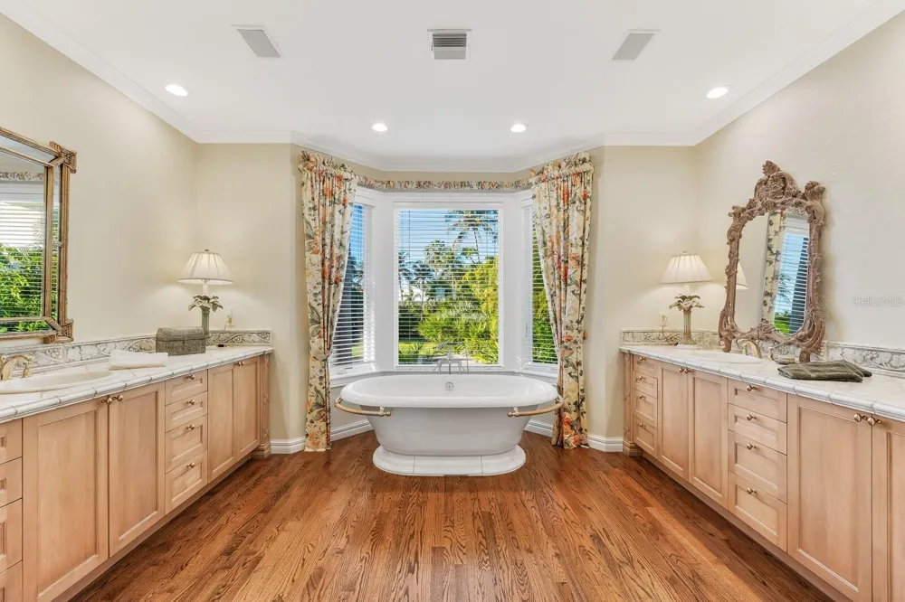 1640 JEAN LAFITTE DRIVE Boca Grande, FL 33921