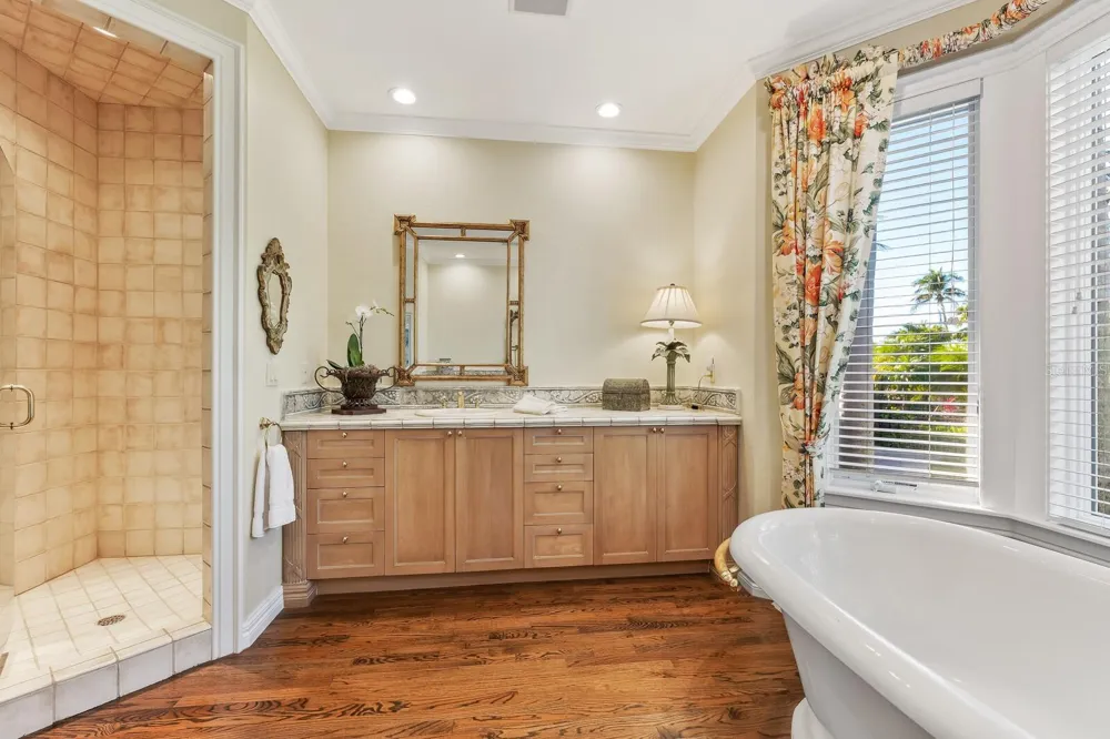 1640 JEAN LAFITTE DRIVE Boca Grande, FL 33921
