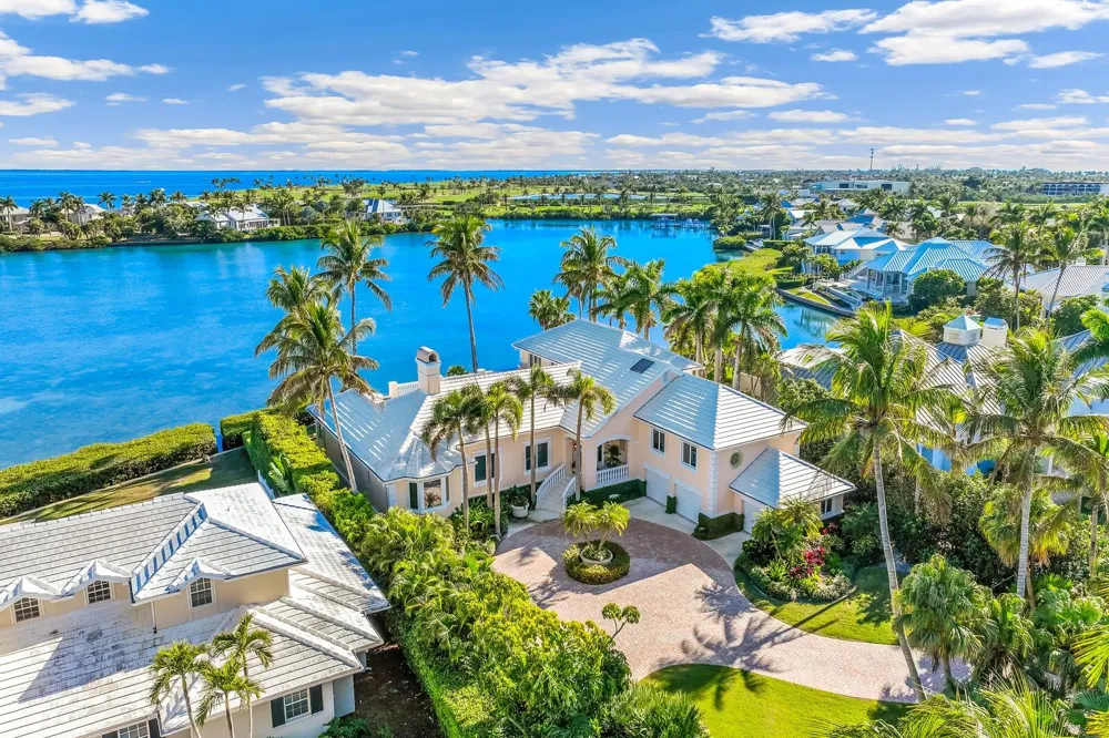 1640 JEAN LAFITTE DRIVE Boca Grande, FL 33921