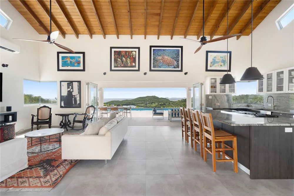 11 BARRIO FRAILES Culebra, PR 00775