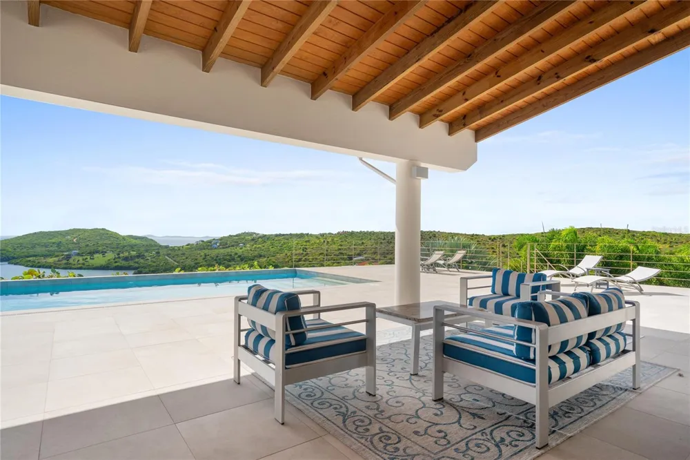 11 BARRIO FRAILES Culebra, PR 00775