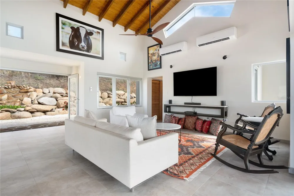 11 BARRIO FRAILES Culebra, PR 00775