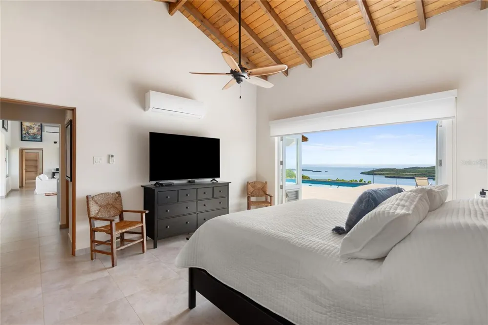 11 BARRIO FRAILES Culebra, PR 00775