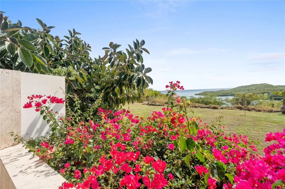 11 BARRIO FRAILES Culebra, PR 00775