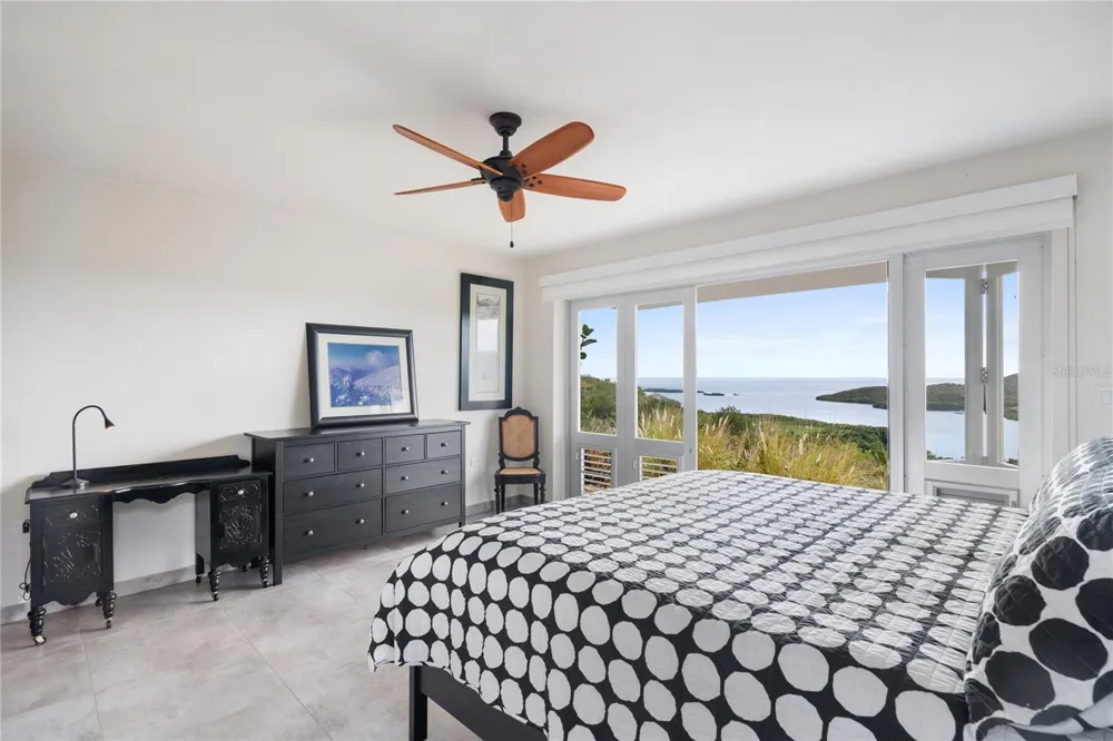 11 BARRIO FRAILES Culebra, PR 00775