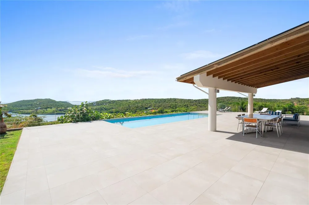 11 BARRIO FRAILES Culebra, PR 00775