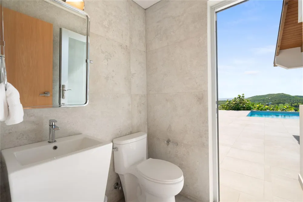 11 BARRIO FRAILES Culebra, PR 00775