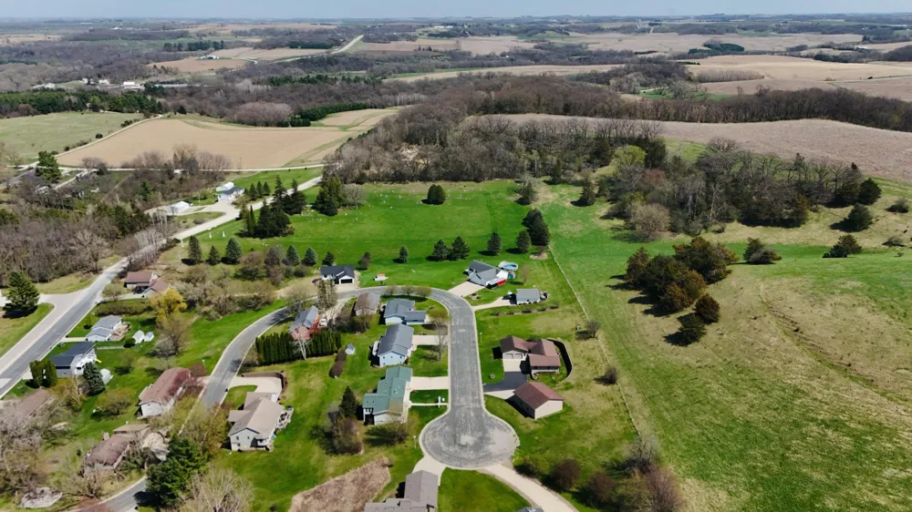 327 Parkside Drive SE Preston, MN 55965