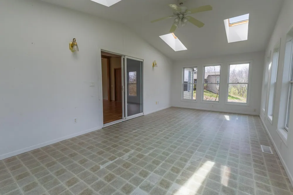 327 Parkside Drive SE Preston, MN 55965