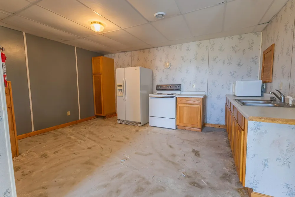 327 Parkside Drive SE Preston, MN 55965