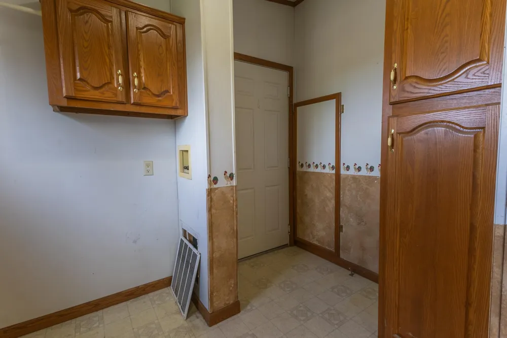 327 Parkside Drive SE Preston, MN 55965