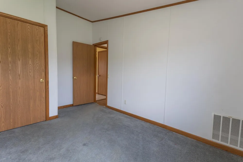 327 Parkside Drive SE Preston, MN 55965
