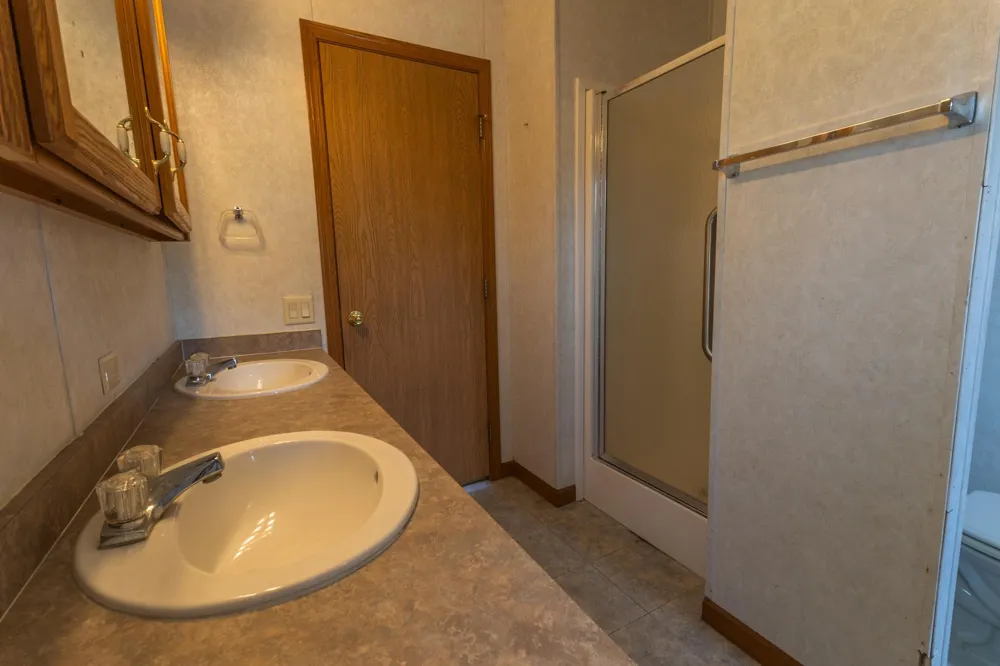 327 Parkside Drive SE Preston, MN 55965