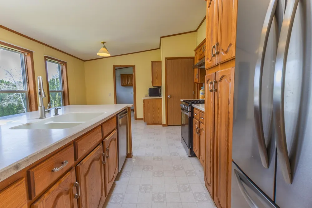 327 Parkside Drive SE Preston, MN 55965