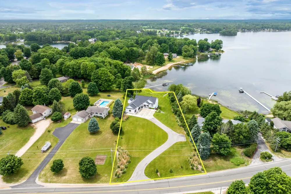 504 S East Silver Lake Road Blair Township, MI 49685