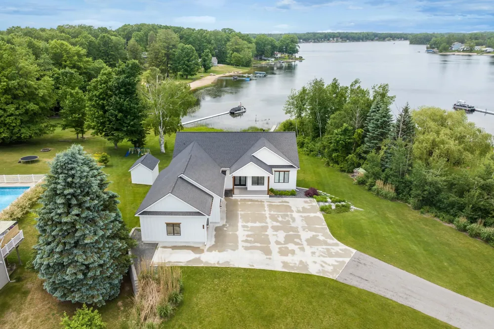 504 S East Silver Lake Road Blair Township, MI 49685