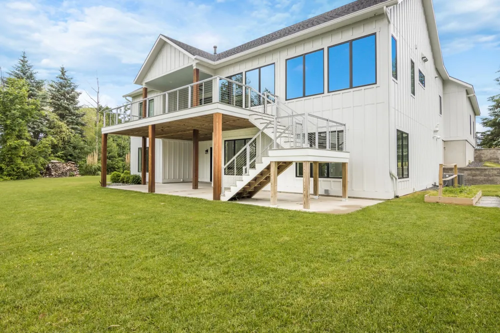 504 S East Silver Lake Road Blair Township, MI 49685