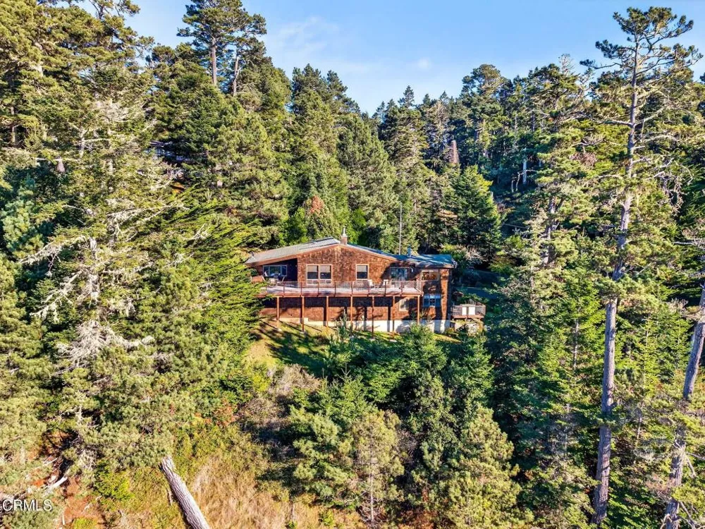 1101 Cameron Road Elk, CA 95432