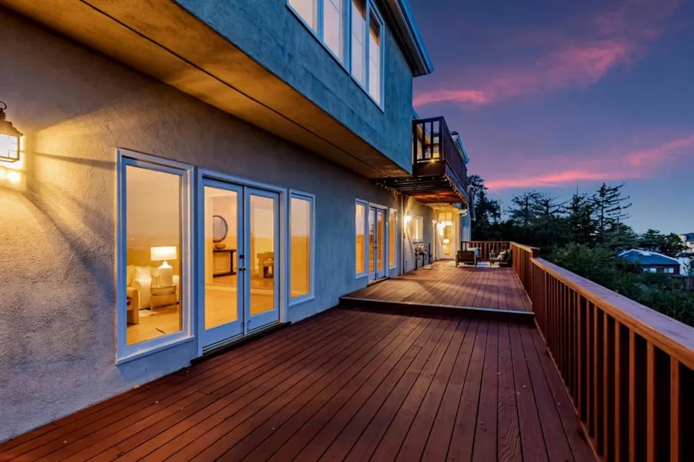 222 Oakley Avenue San Carlos, CA 94070
