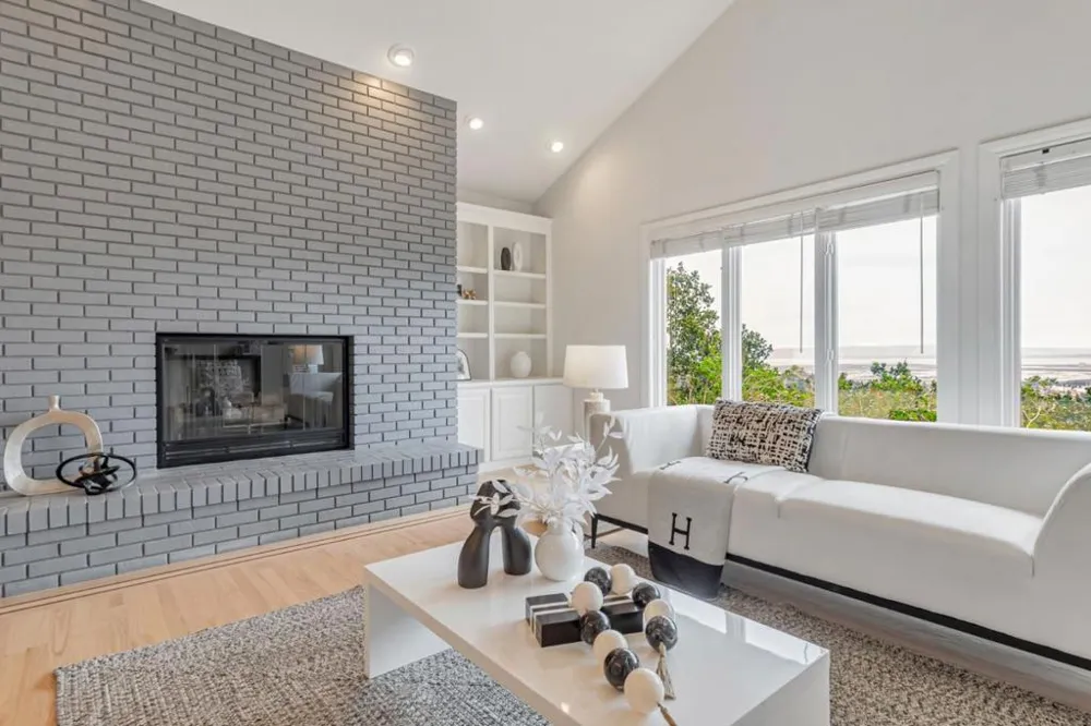 222 Oakley Avenue San Carlos, CA 94070