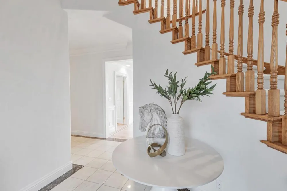222 Oakley Avenue San Carlos, CA 94070